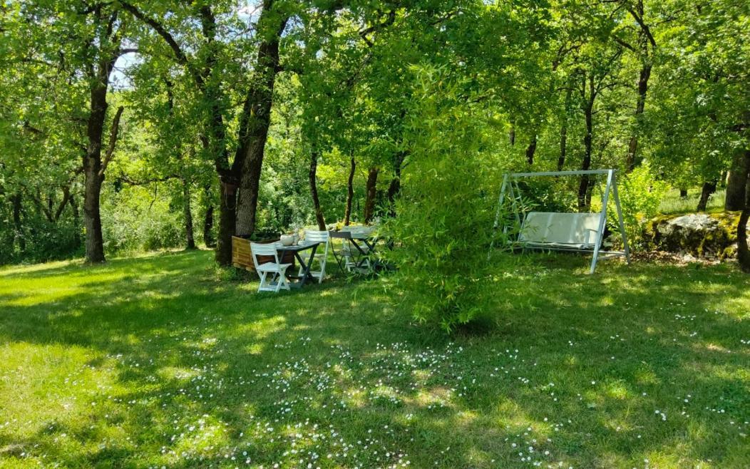 Le Colombie Gouleme Bed & Breakfast Concores Eksteriør bilde